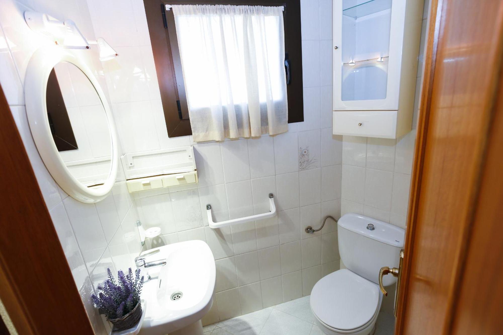 Santillana Homestay By Turismar Salou Zewnętrze zdjęcie