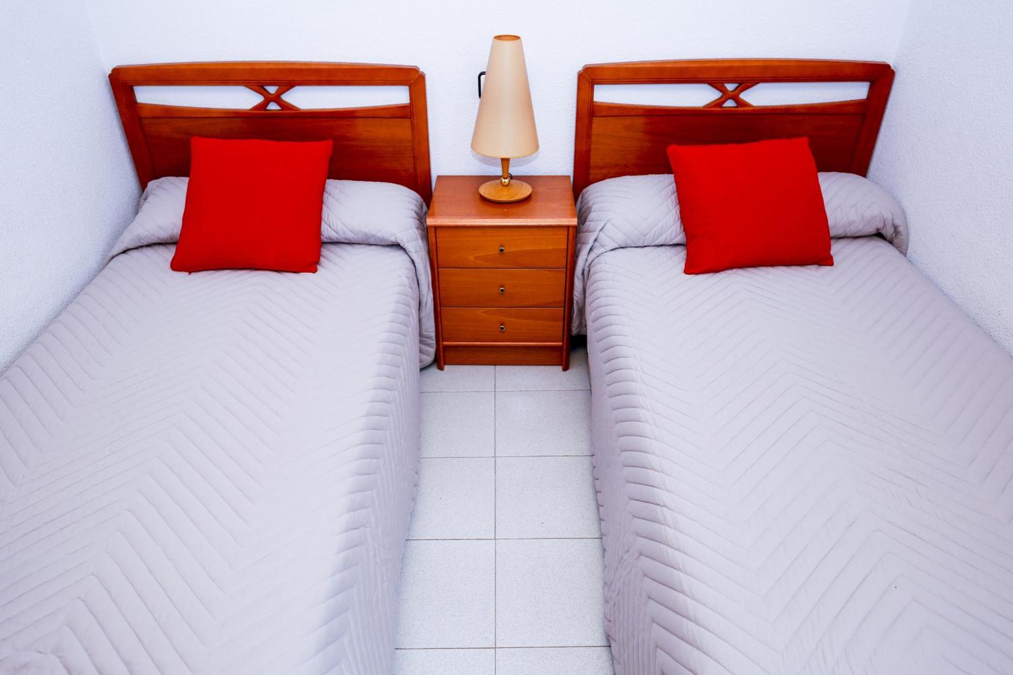 Santillana Homestay By Turismar Salou Zewnętrze zdjęcie
